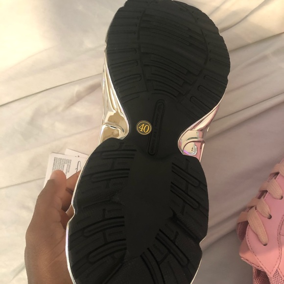 Ralph Simmons Pink, Size 7